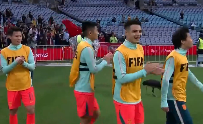 国足2-0完胜世界杯新军库拉索 邵佳一战术获认可