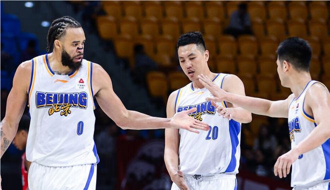 北京逆转同曦赵睿三分神准率队取三连胜