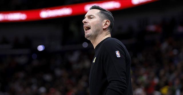 湖人主帅雷迪克直面挑战：缺兵少将仍坚守夺冠